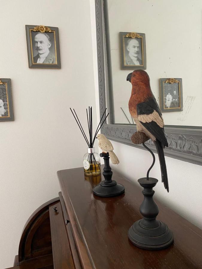 Le Vieux Moulin Bed and Breakfast Bouhet Εξωτερικό φωτογραφία